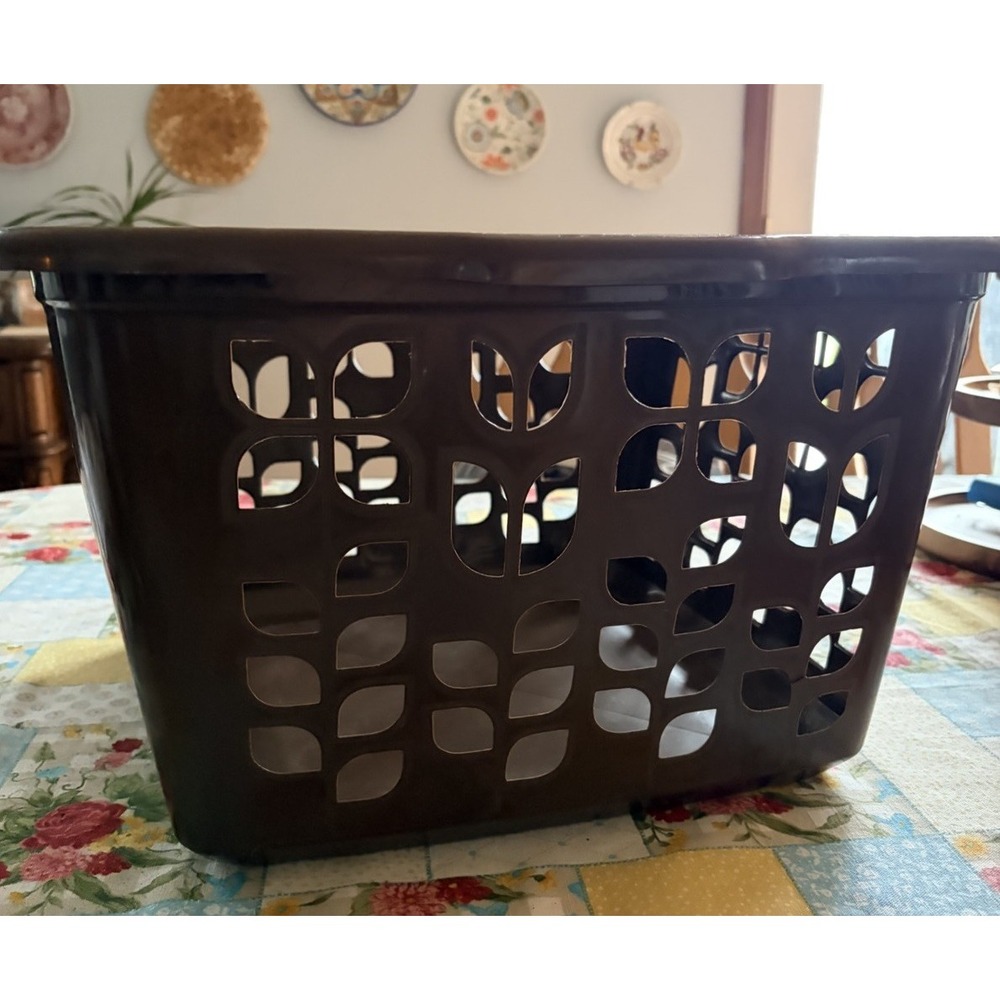 Vintage Rubbermaid 2968 Chocolate Brown Square Laundry Basket MCM Retro USA